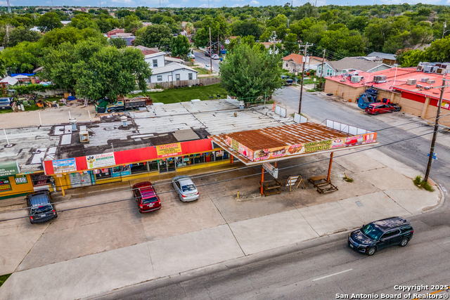 Listing photo id 10 for 2748 Culebra
