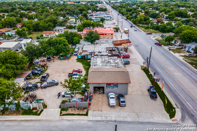 Listing photo id 15 for 2748 Culebra