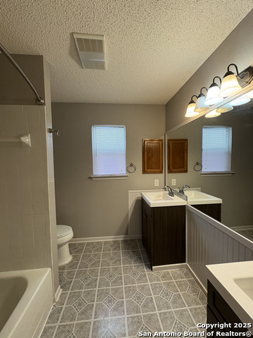 Image 21 of 21 For 13911 Hohmann