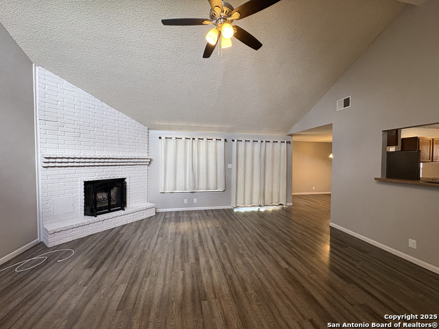 Image 4 of 21 For 13911 Hohmann