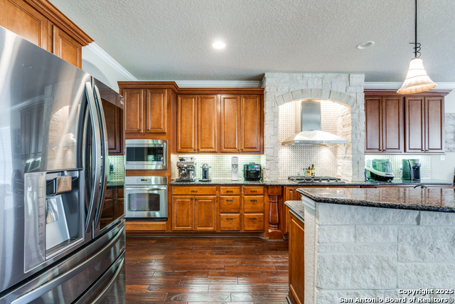Listing photo id 8 for 25815 Plumbago
