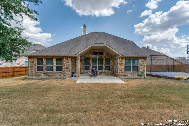 Listing photo id 26 for 25815 Plumbago
