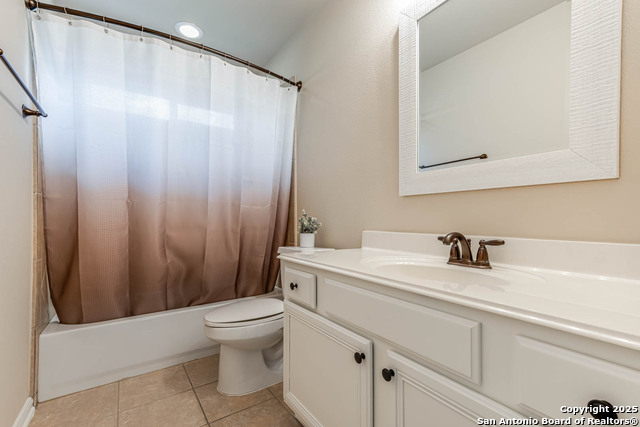 Image 31 of 39 For 23022 Airedale Ln