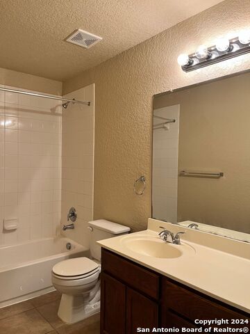 Image 17 of 21 For 23130 Cardigan Chase