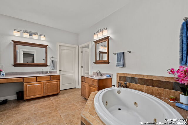 Image 22 of 43 For 2956 Rio Cordillera