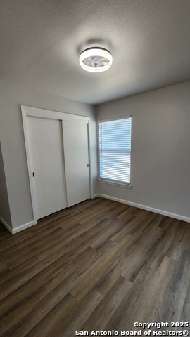 Image 12 of 28 For 111 Belfast  