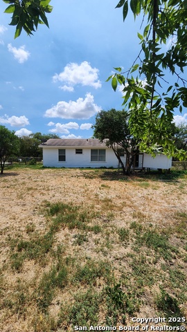 Image 27 of 28 For 111 Belfast  