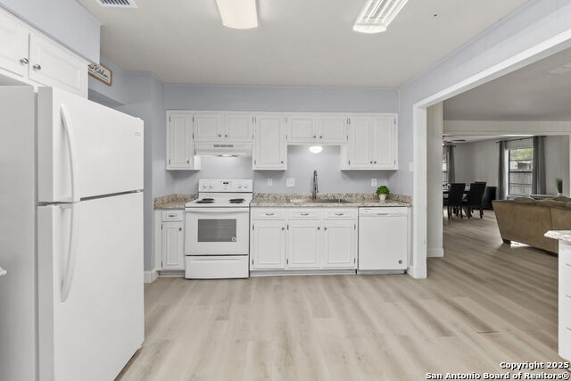 Image 4 of 31 For 3703 Autumn Lane