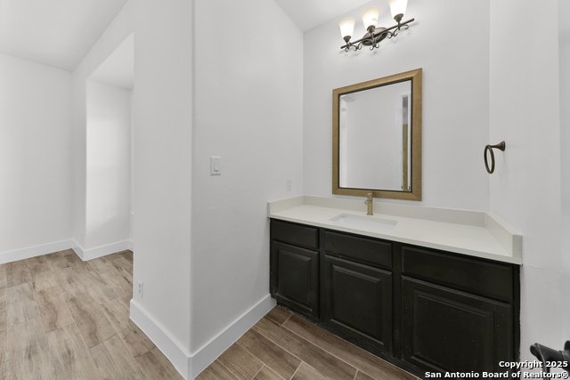 Listing photo id 36 for 11910 Keller