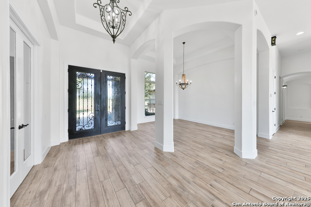 Listing photo id 2 for 11910 Keller