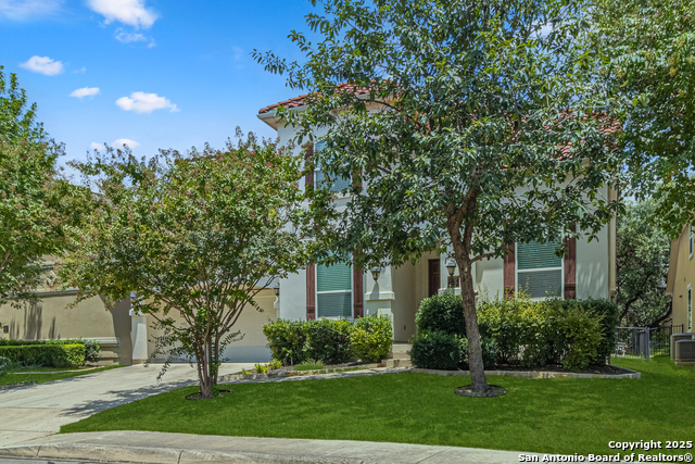 Listing photo id 27 for 2727 Sonata