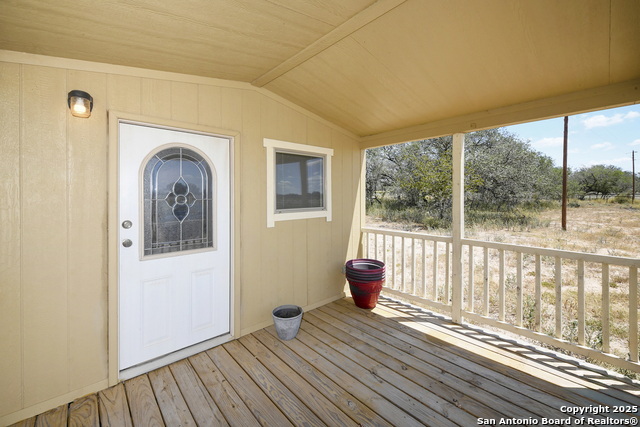 Image 23 of 48 For 461 Blossom Dr