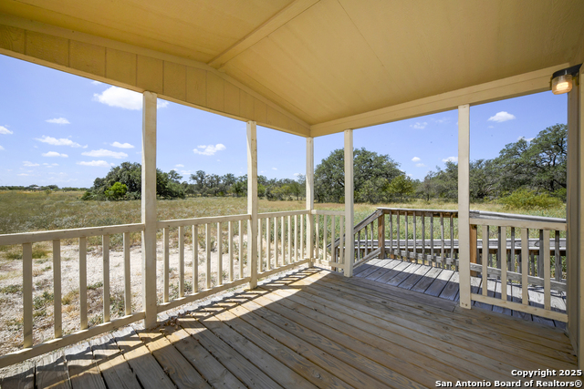 Image 24 of 48 For 461 Blossom Dr