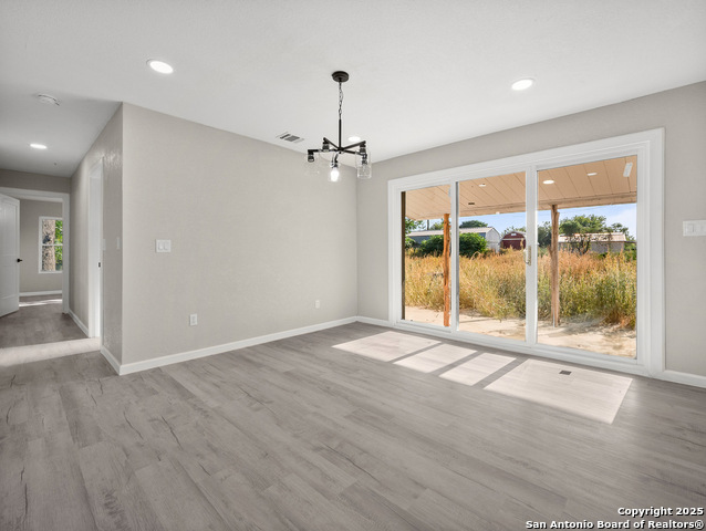 Image 11 of 27 For 19551 Fm 463