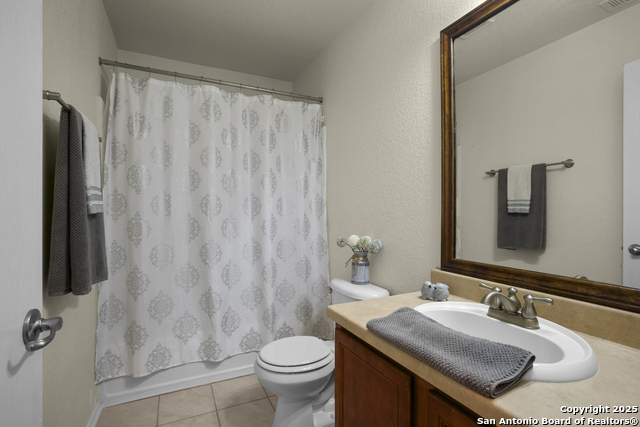 Image 22 of 29 For 5931 Aspen Gardens