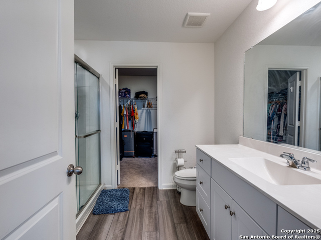 Image 15 of 23 For 5924 Pearl Meadows
