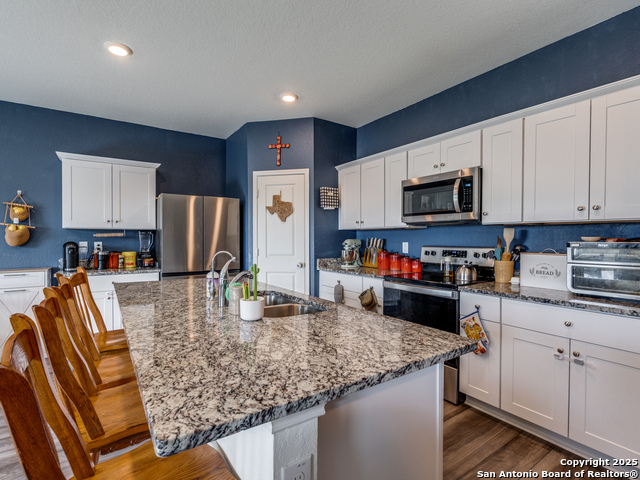 Image 6 of 23 For 5924 Pearl Meadows