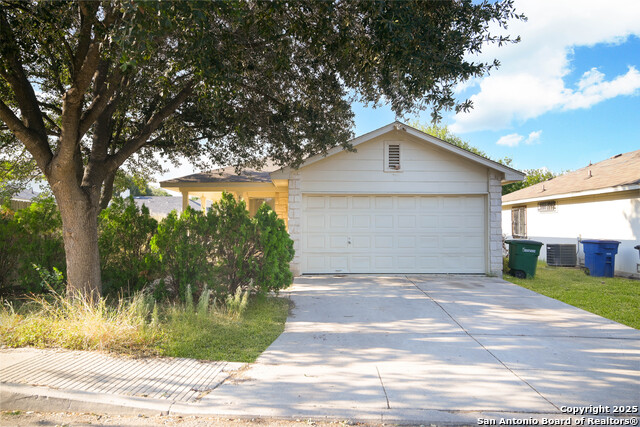 Details for 6626 Walnut Valley Dr, San Antonio, TX 78242