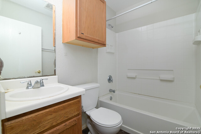 Image 11 of 12 For 6626 Walnut Valley Dr