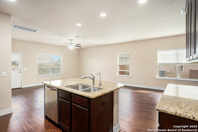 Image 5 of 15 For 753 Cornflower Ct