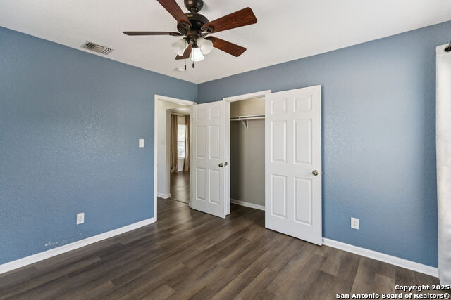 Listing photo id 13 for 119 Colton  