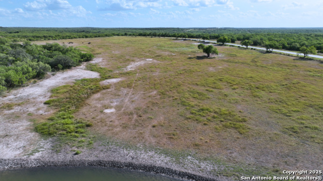 Listing photo id 12 for 32 Ac Fm 791