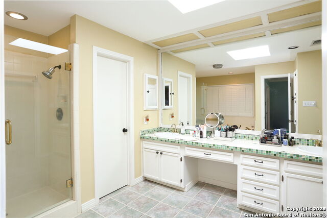 Image 17 of 39 For 29266 Seabiscuit Dr