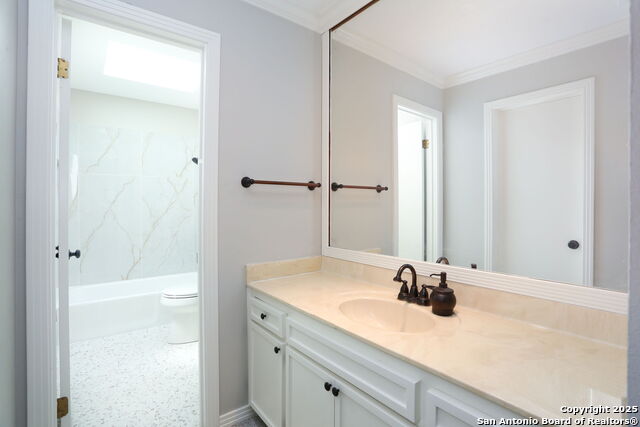 Image 22 of 39 For 29266 Seabiscuit Dr