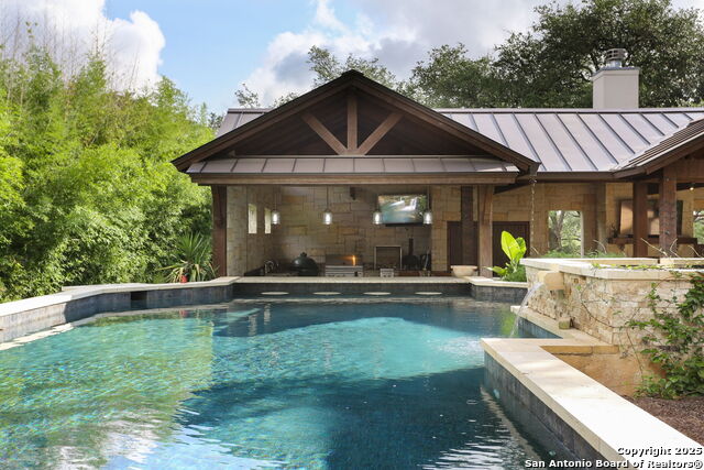 Image 32 of 39 For 29266 Seabiscuit Dr