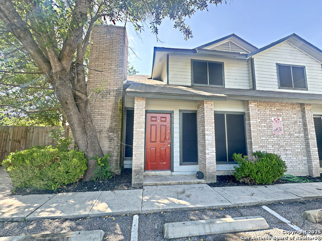 Details for 7502 Oak Chase  7504, San Antonio, TX 78239