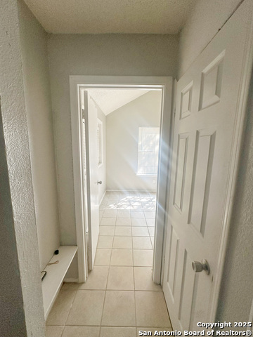 Image 16 of 25 For 7502 Oak Chase  7504