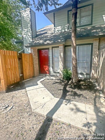 Details for 7502 Oak Chase  7508, San Antonio, TX 78239