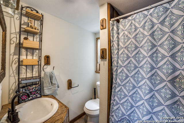 Image 21 of 25 For 297 Chaparral Dr