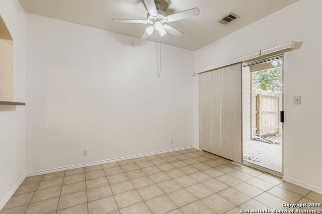 Image 10 of 23 For 3915 Cortona Way