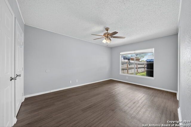 Image 13 of 20 For 4883 Aspen Wood