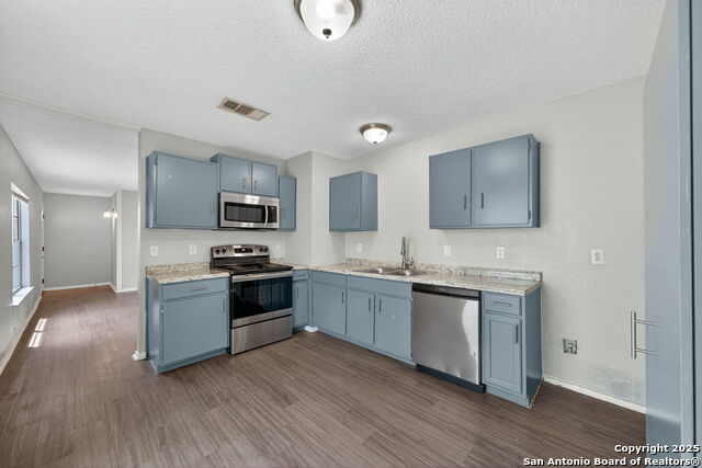 Image 7 of 20 For 4883 Aspen Wood