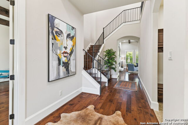 Image 7 of 64 For 5 Liser Glen