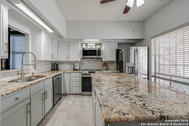 Image 17 of 37 For 9016 Wickfield