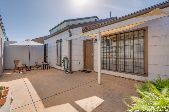 Image 30 of 37 For 9016 Wickfield