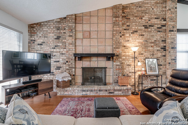 Image 9 of 37 For 9016 Wickfield