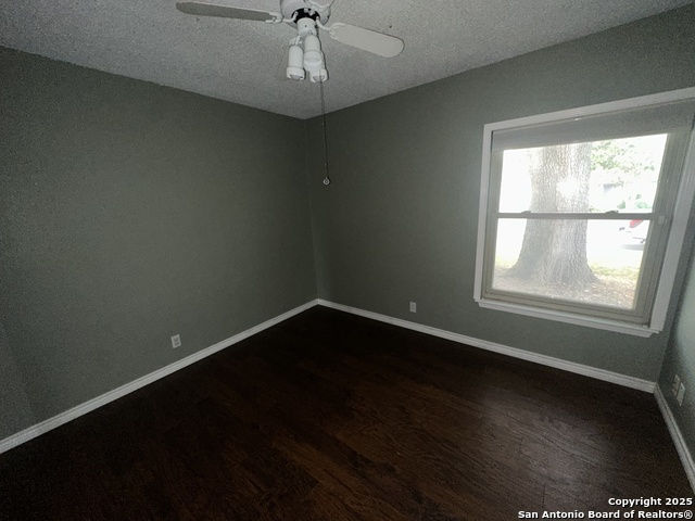 Image 12 of 25 For 15038 Misty Bnd