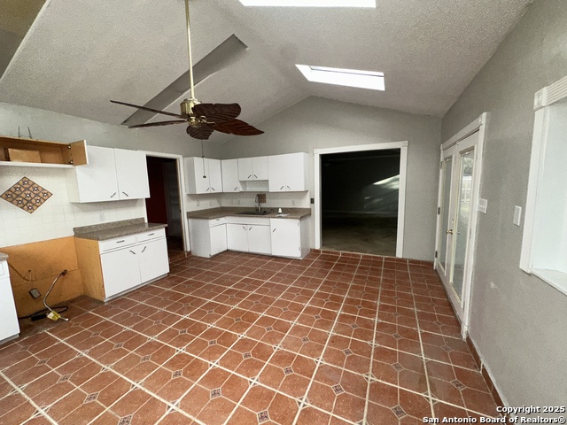 Image 20 of 25 For 15038 Misty Bnd