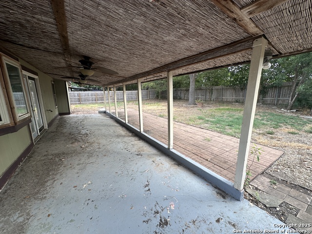 Image 23 of 25 For 15038 Misty Bnd