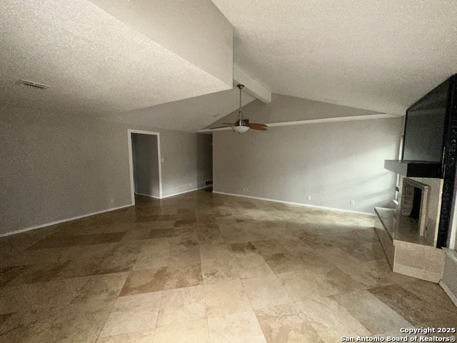 Image 6 of 25 For 15038 Misty Bnd