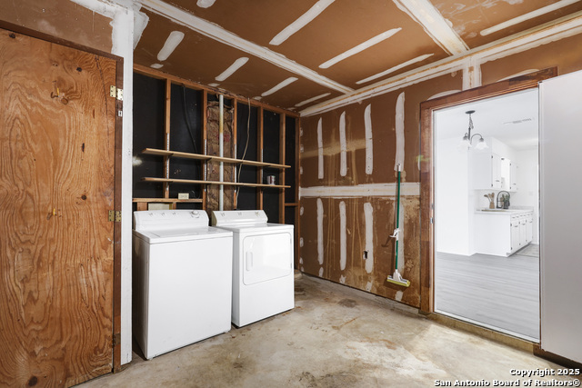 Image 22 of 30 For 4751 Casa Bello