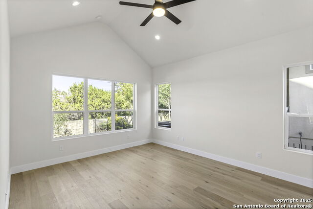 Image 17 of 28 For 169 Westcourt