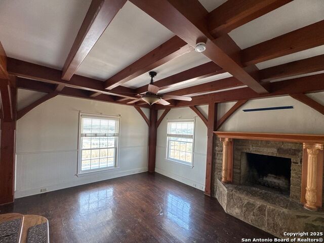 Image 6 of 21 For 1485 Country Ln
