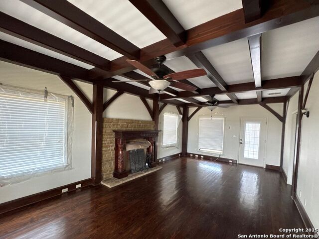Image 9 of 21 For 1485 Country Ln