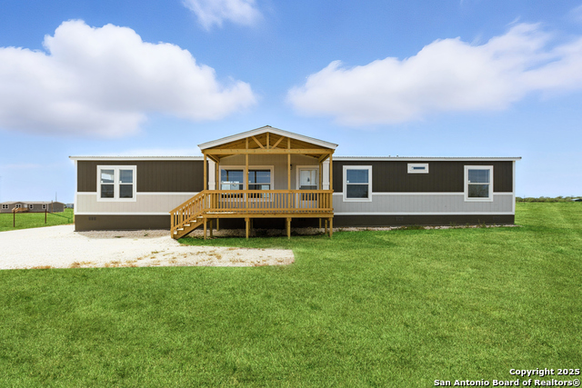 Details for 2312 Stevens Rd, Somerset, TX 78069