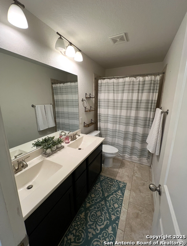 Image 32 of 43 For 3657 Briscoe Way